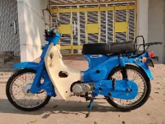 Honda C50